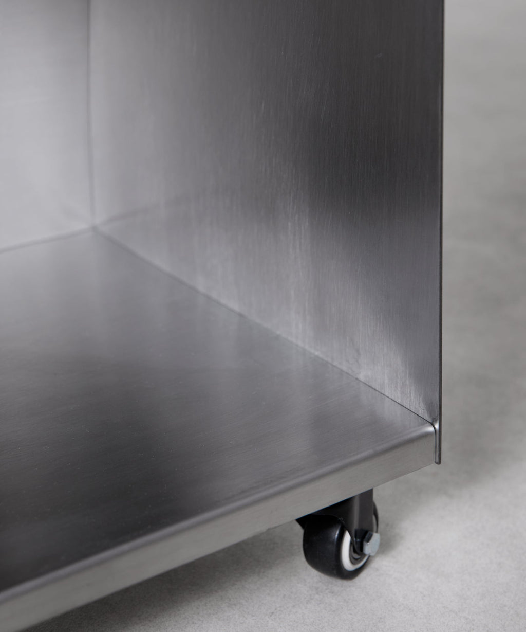 Table d'appoint en métal Metv (42x37 cm)