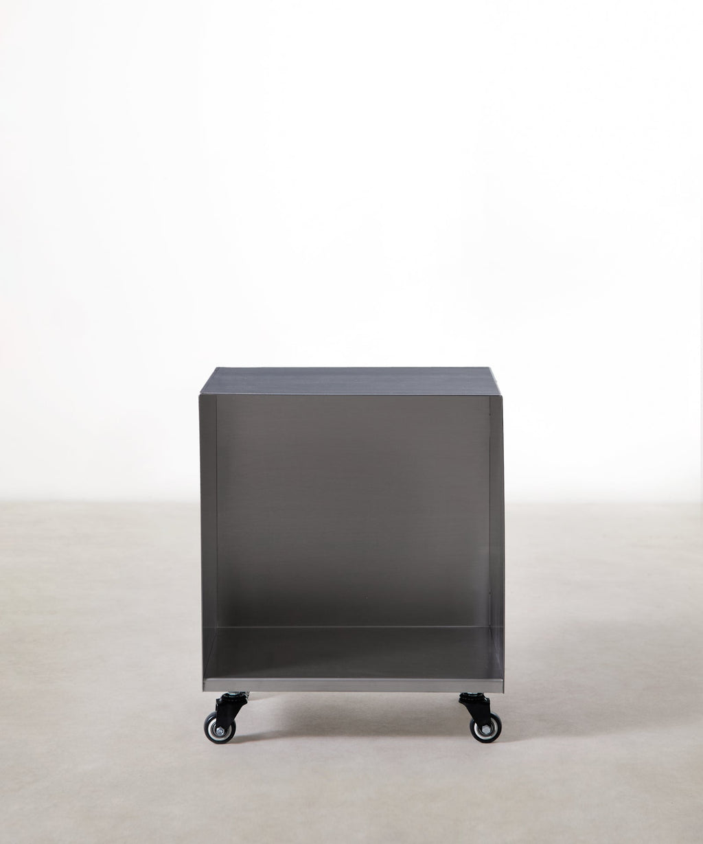 Table d'appoint en métal Metv (42x37 cm)