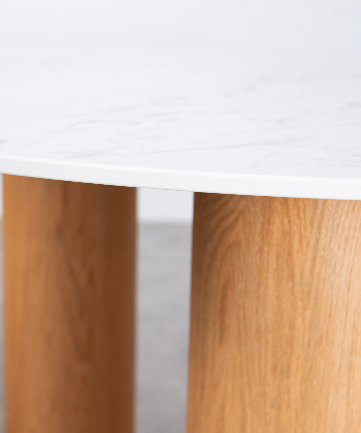 Table à Manger Ronde Anetta Marble (120 cm)