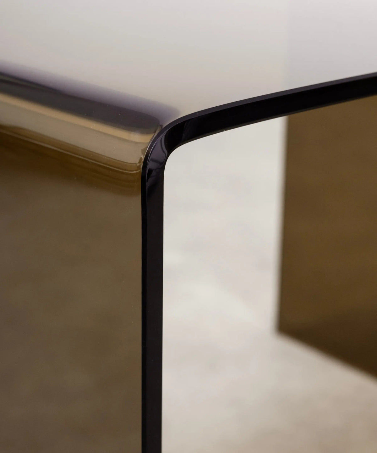 Table en verre trempé Jolene (63x50 cm)
