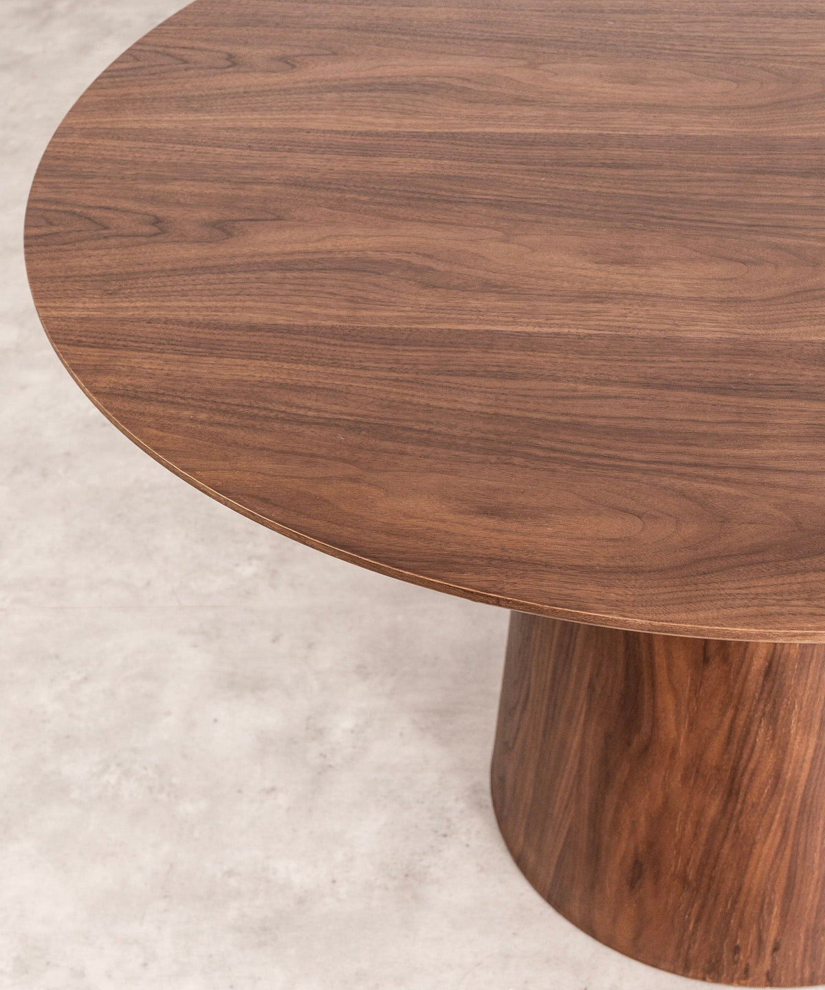 Table à manger ronde en bois Nelly (120 cm)
