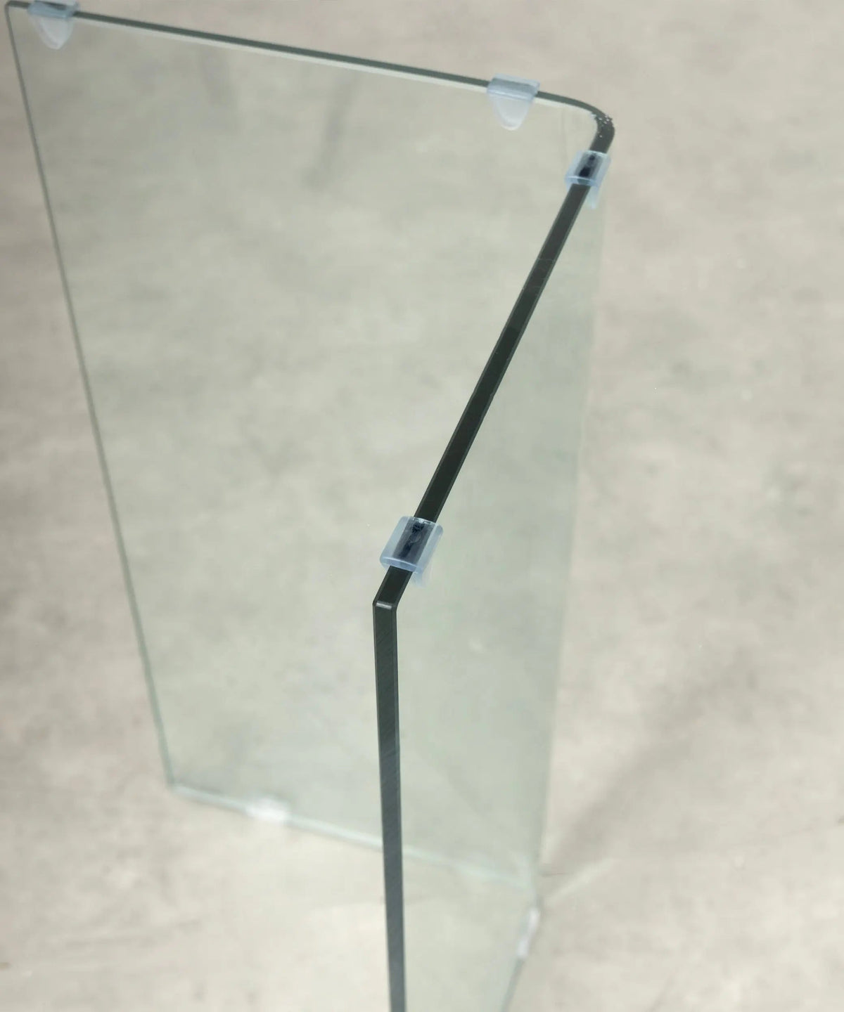 Table à manger rectangulaire en verre trempé Ottish (180x90 cm)
