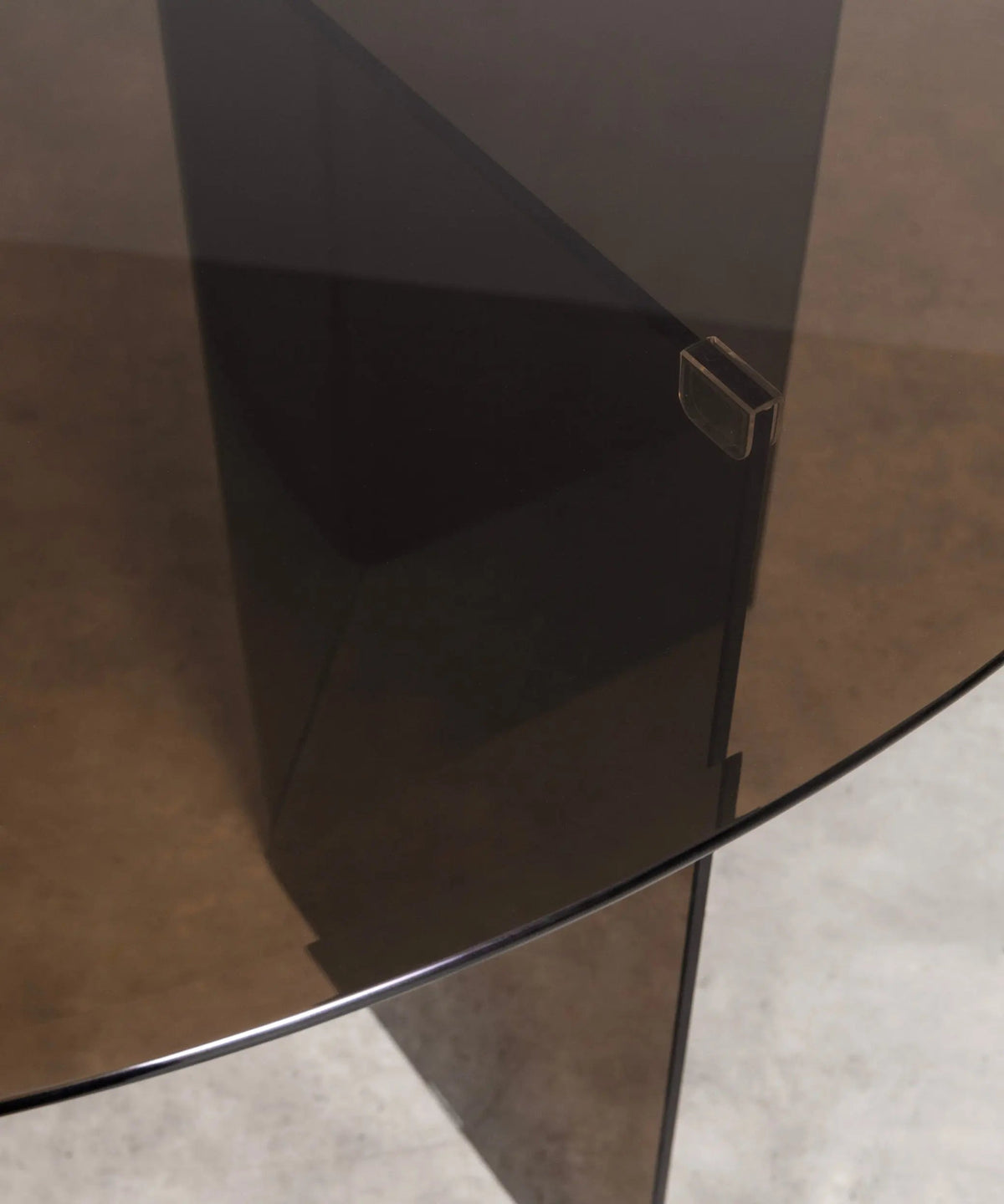 Table à Manger Ronde en Verre Trempé Ona 137 cm