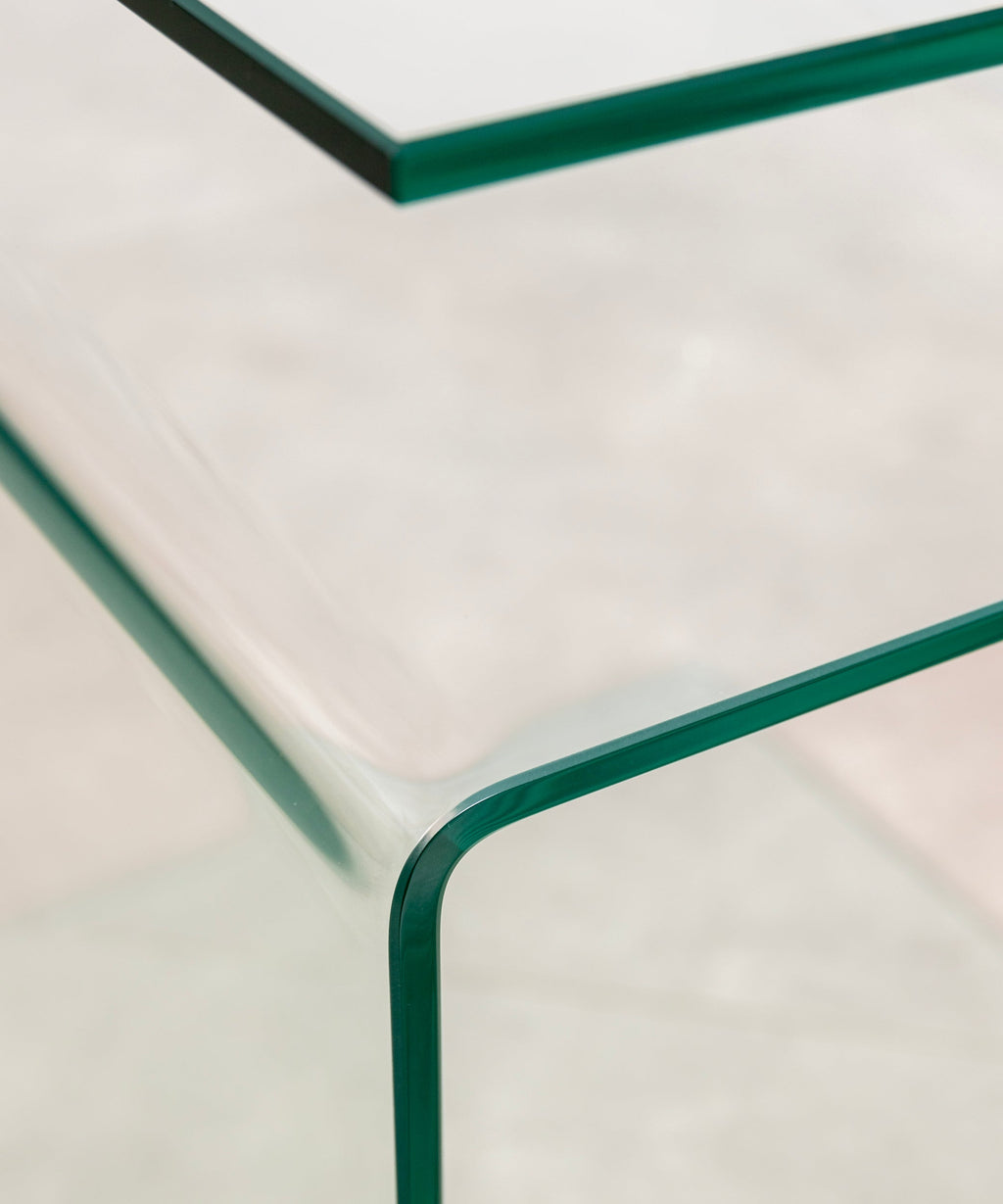 Table d’appoint en verre trempé Saura