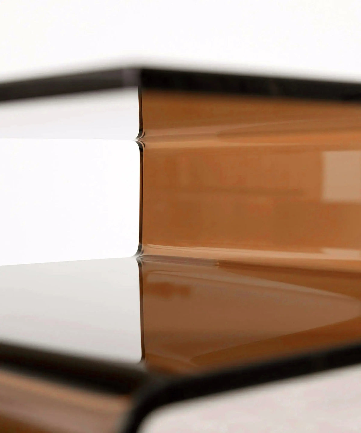 Table d’appoint en verre trempé Saura