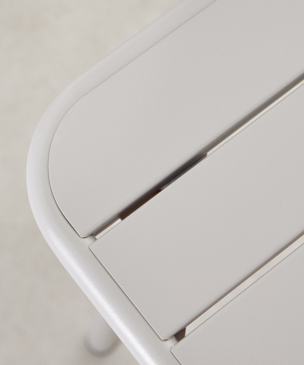 Table d'extérieur carrée en métal Brisa (70x70 cm)