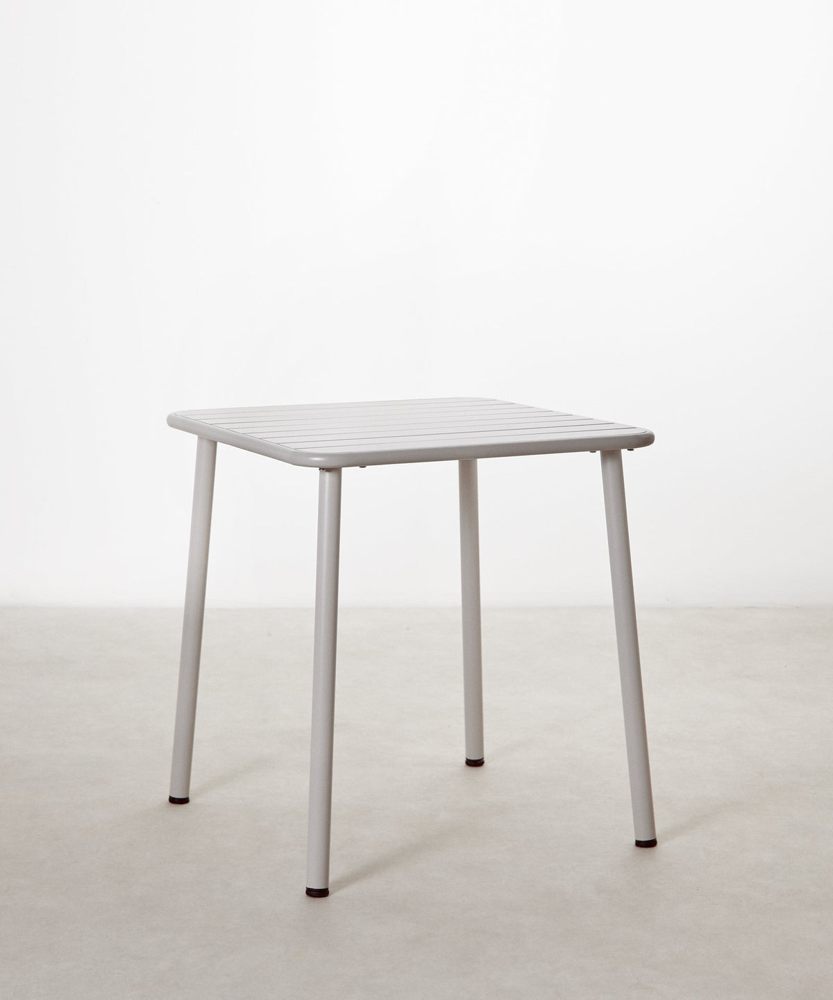 Table d'extérieur carrée en métal Brisa (70x70 cm)