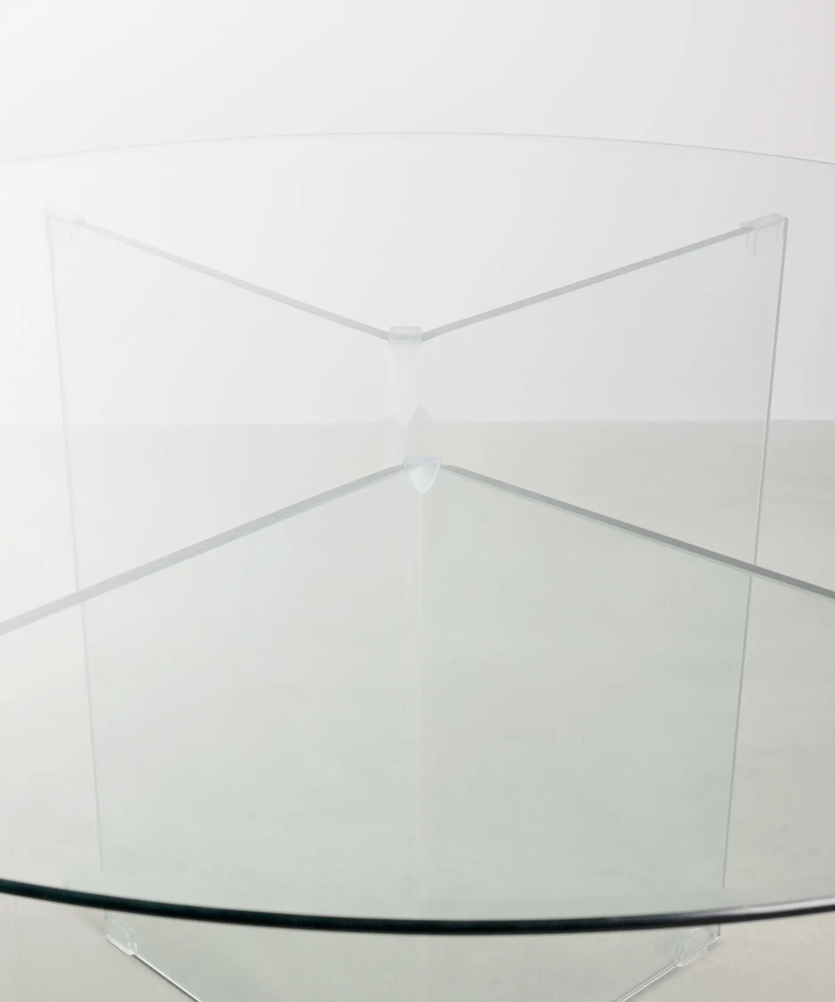 Table à Manger Ronde en Verre Trempé Ona 137 cm