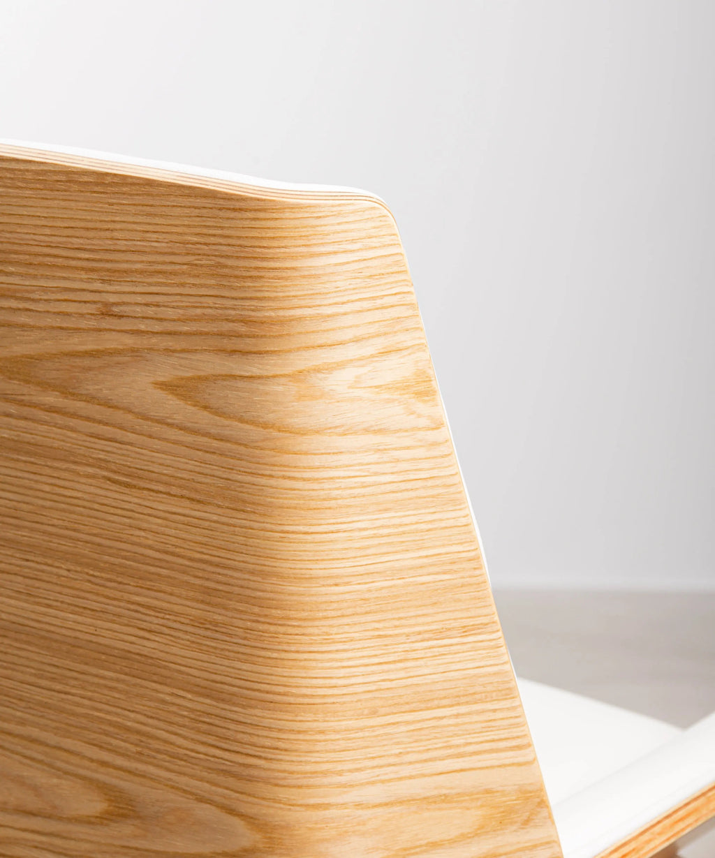 Chaise de salle à manger en bois et similicuir Lyssa