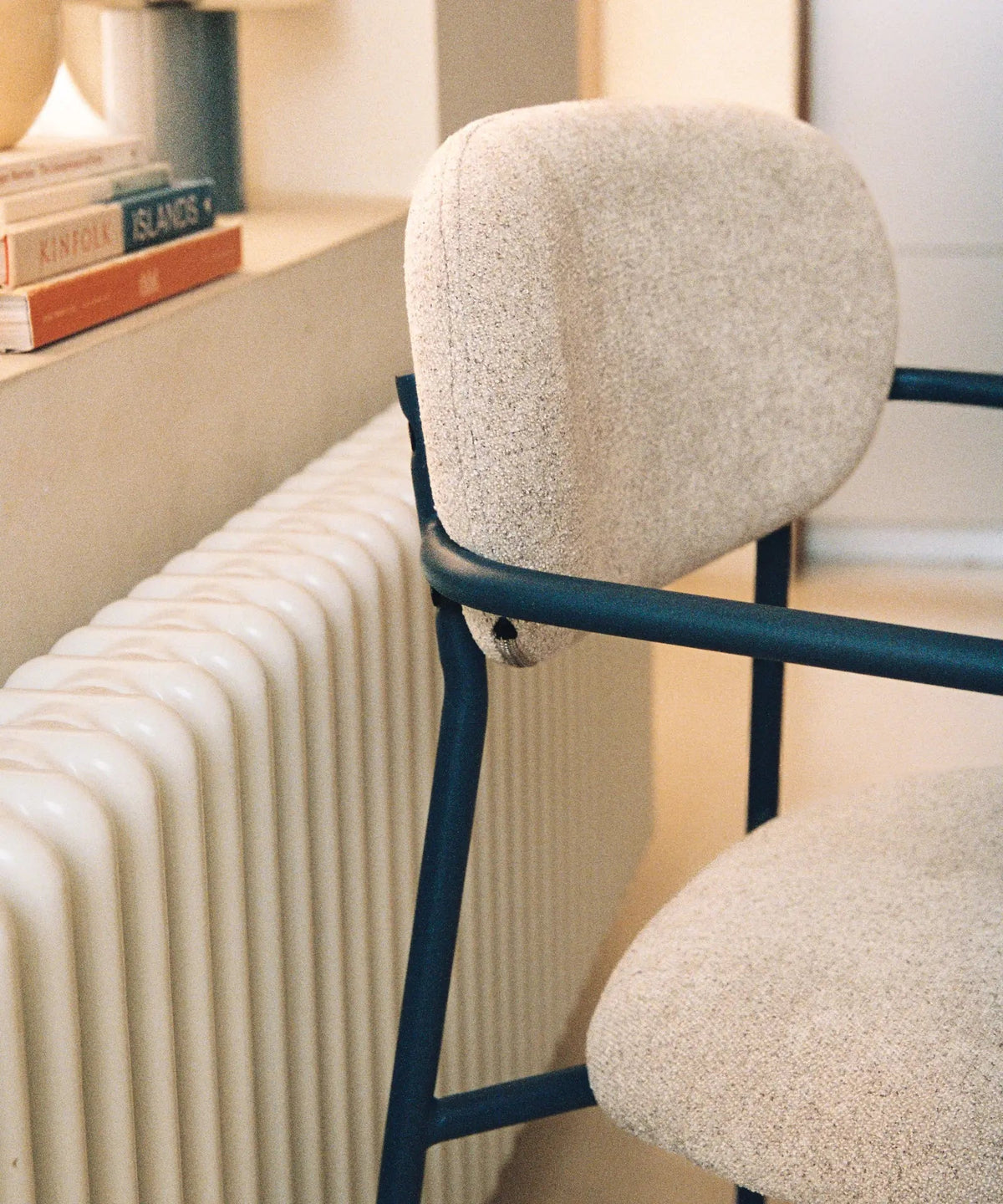 Chaise de Salle à Manger en Tissu Bouclette et Métal Rita