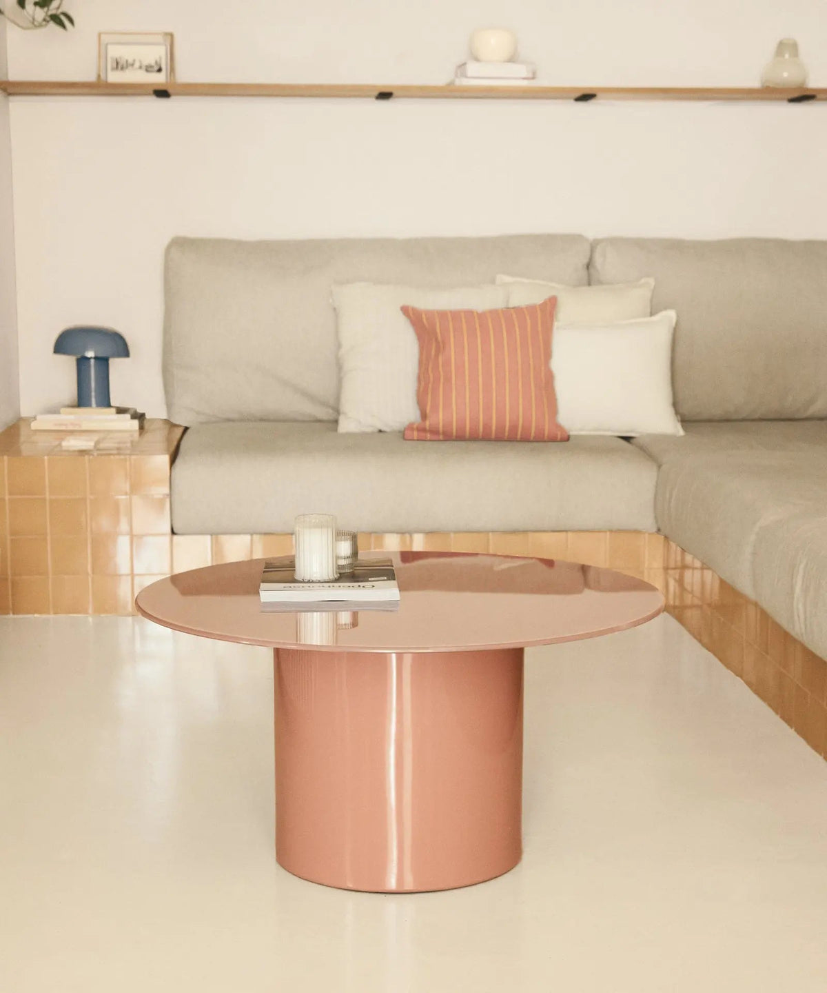 Table Basse en Acier Laqué Mellow (80 cm)