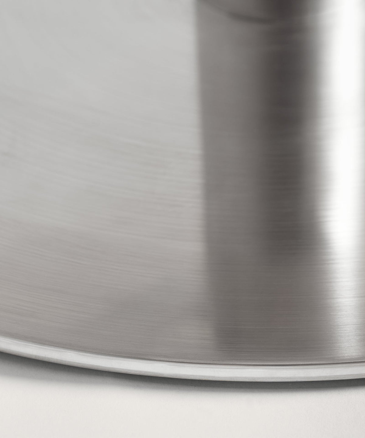Table Basse Ronde en Acier Laminé Riva