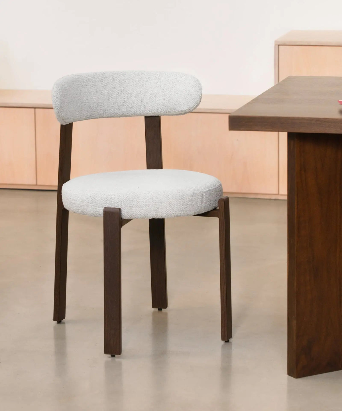 Chaise de Salle à Manger Rembourrée en Métal Effet Bois Aura