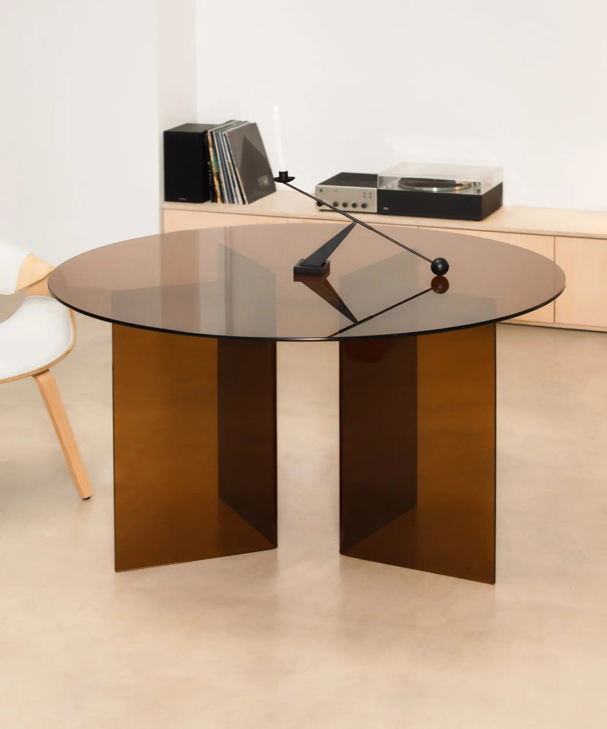 Table à Manger Ronde en Verre Trempé Ona 137 cm