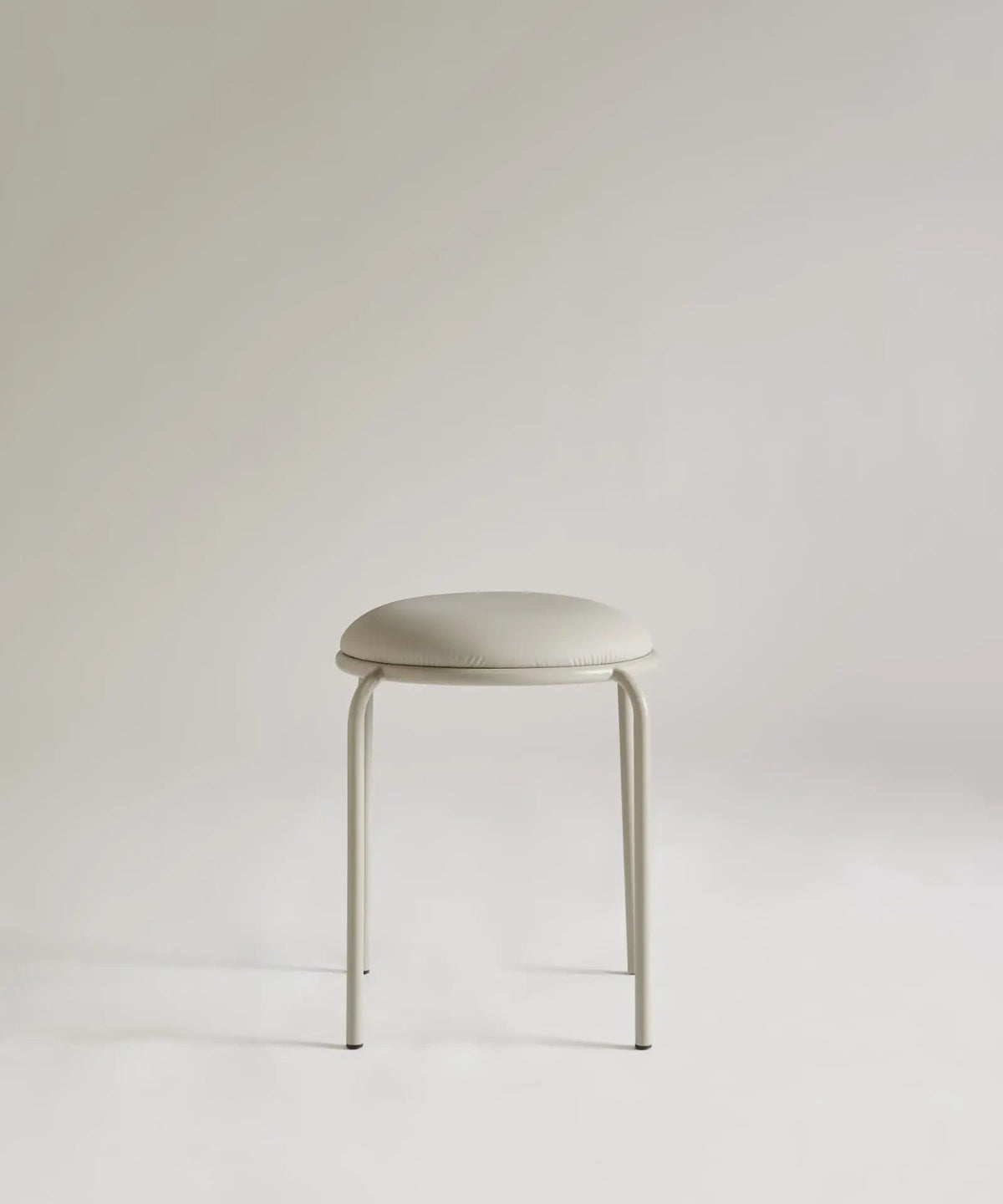 Tabouret Bas en Métal et Simili Cuir Flek