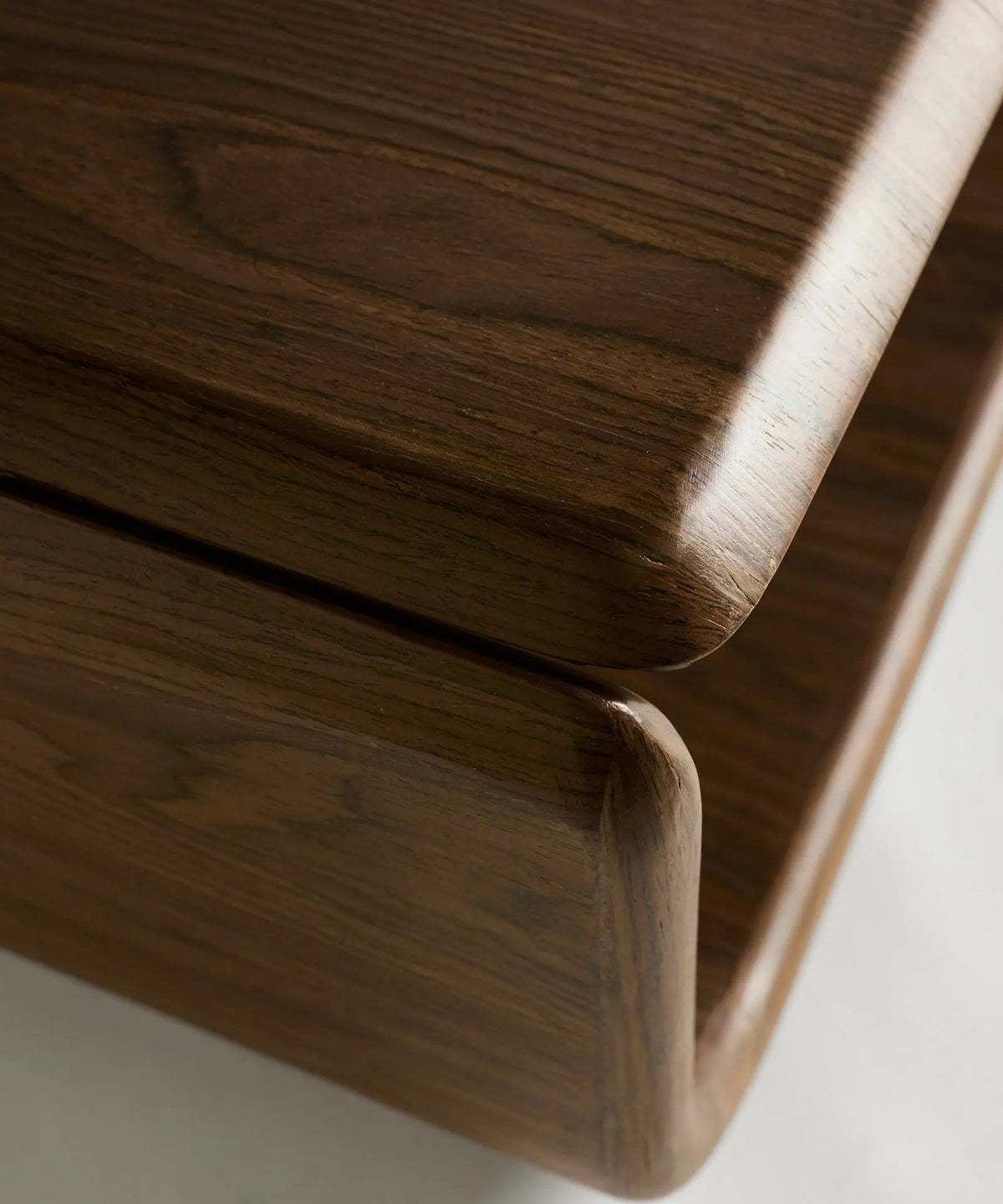Table basse carrée en bois Ventia (80x80 cm)