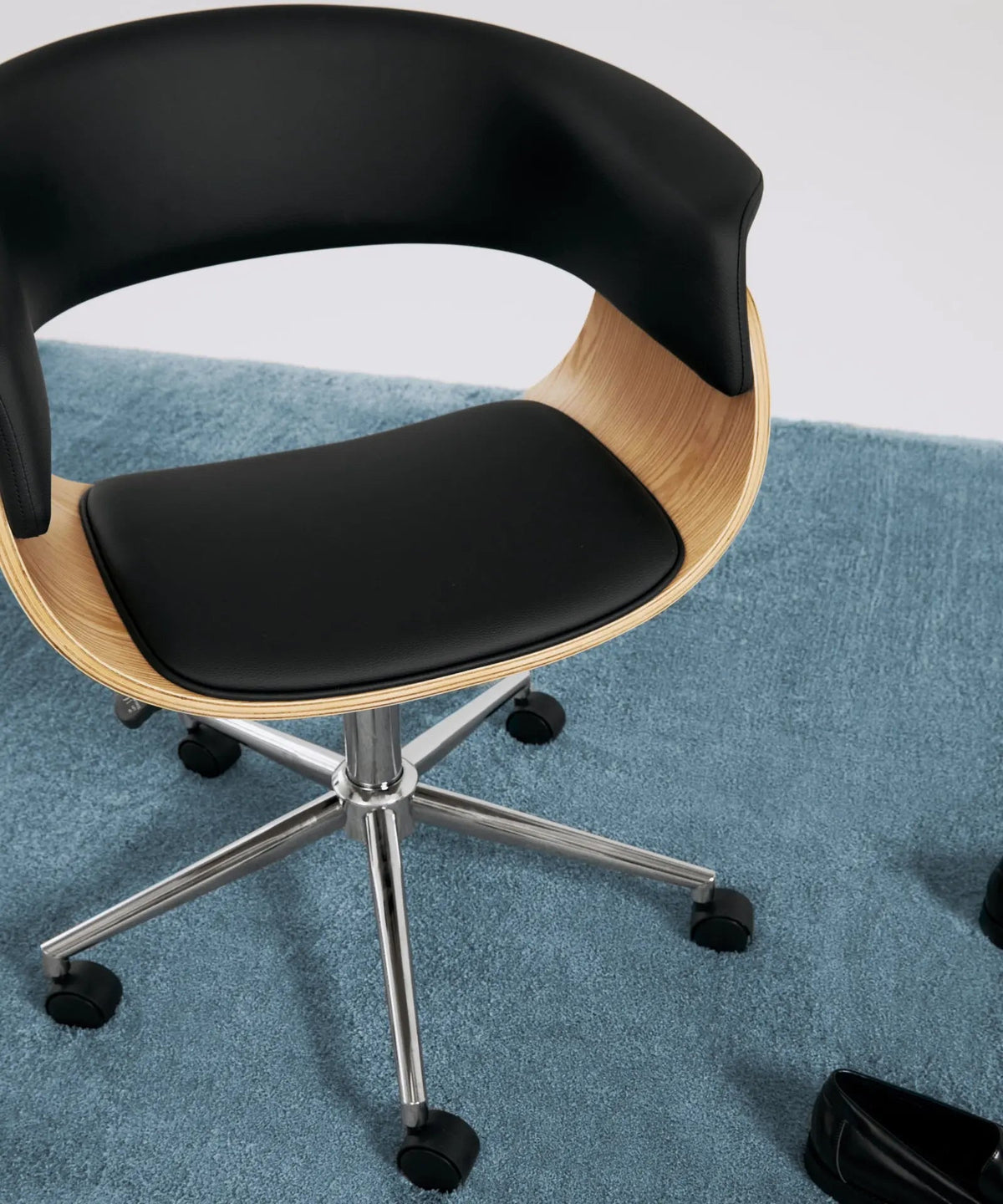 Chaise de Bureau en Similicuir et Bois Beckett