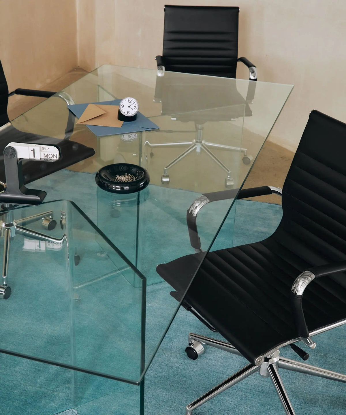 Table à manger rectangulaire en verre trempé Ottish (180x90 cm)