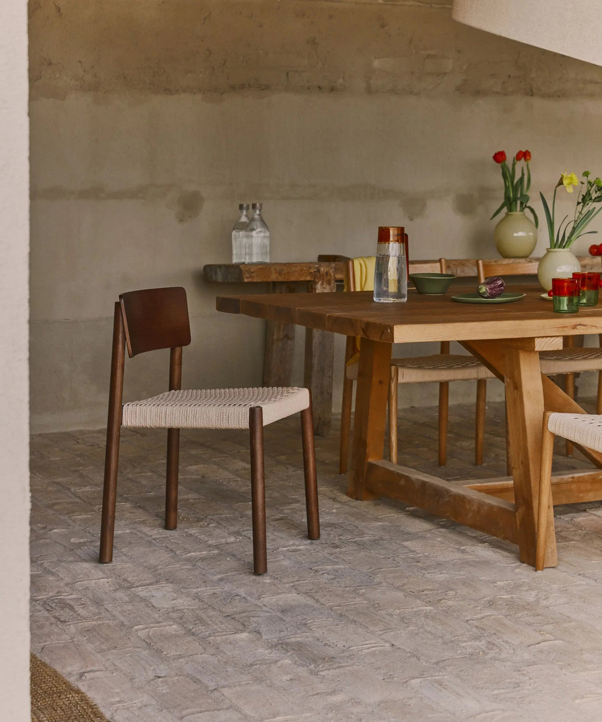 Chaise de salle à manger en bois et corde tressée Ares
