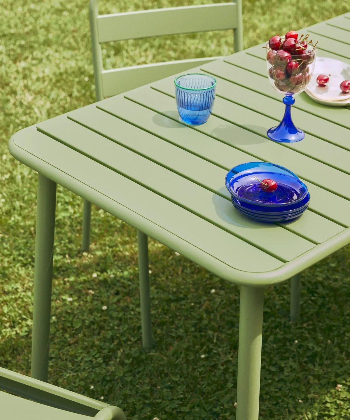 Table d'extérieur carrée en métal Sora (140x70 cm)