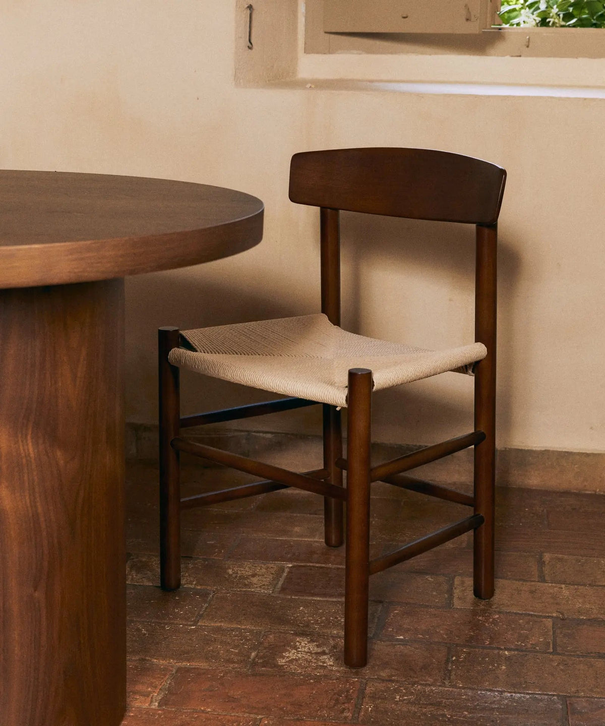 Chaise de salle à manger en bois et corde tressée Alba