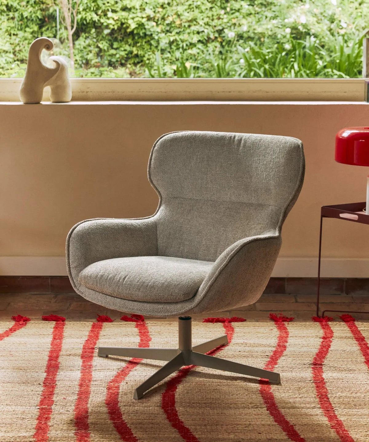 Fauteuil rotatif en tissu doux Norden