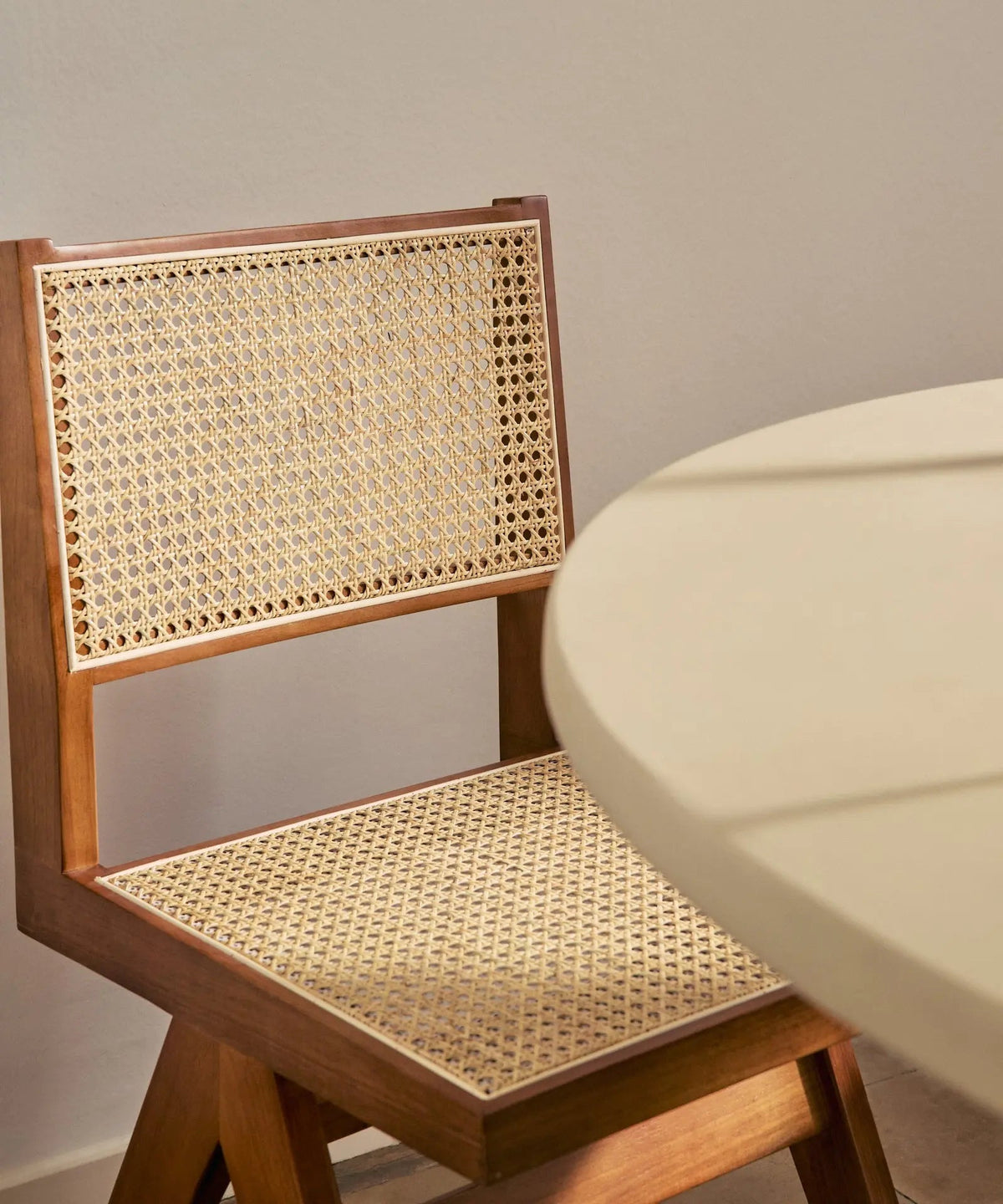 Chaise de salle à manger en bois et rotin Chiara