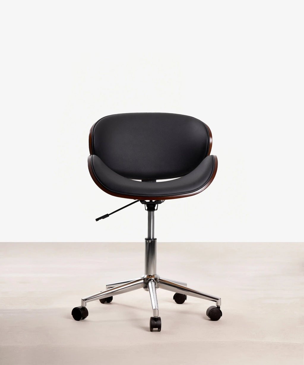 Chaise de bureau en similicuir et bois Shelley