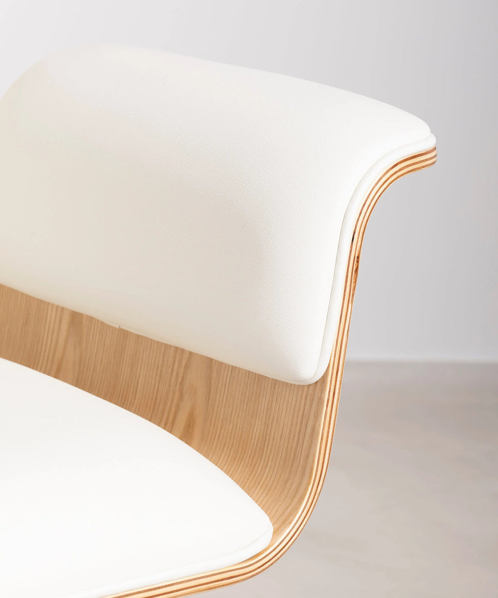 Chaise de bureau en similicuir et bois Shiro