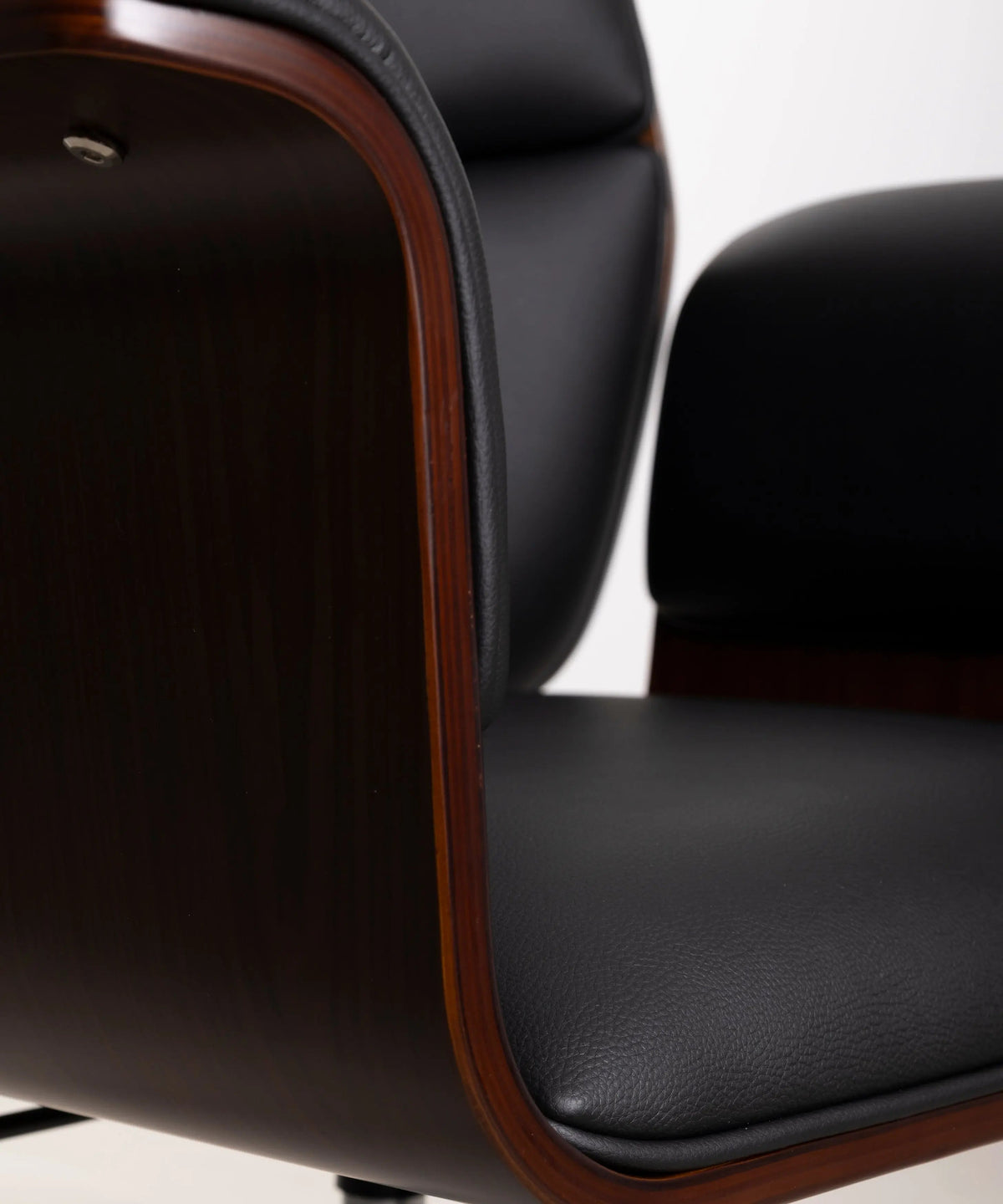 Chaise de bureau en similicuir et bois Shiro