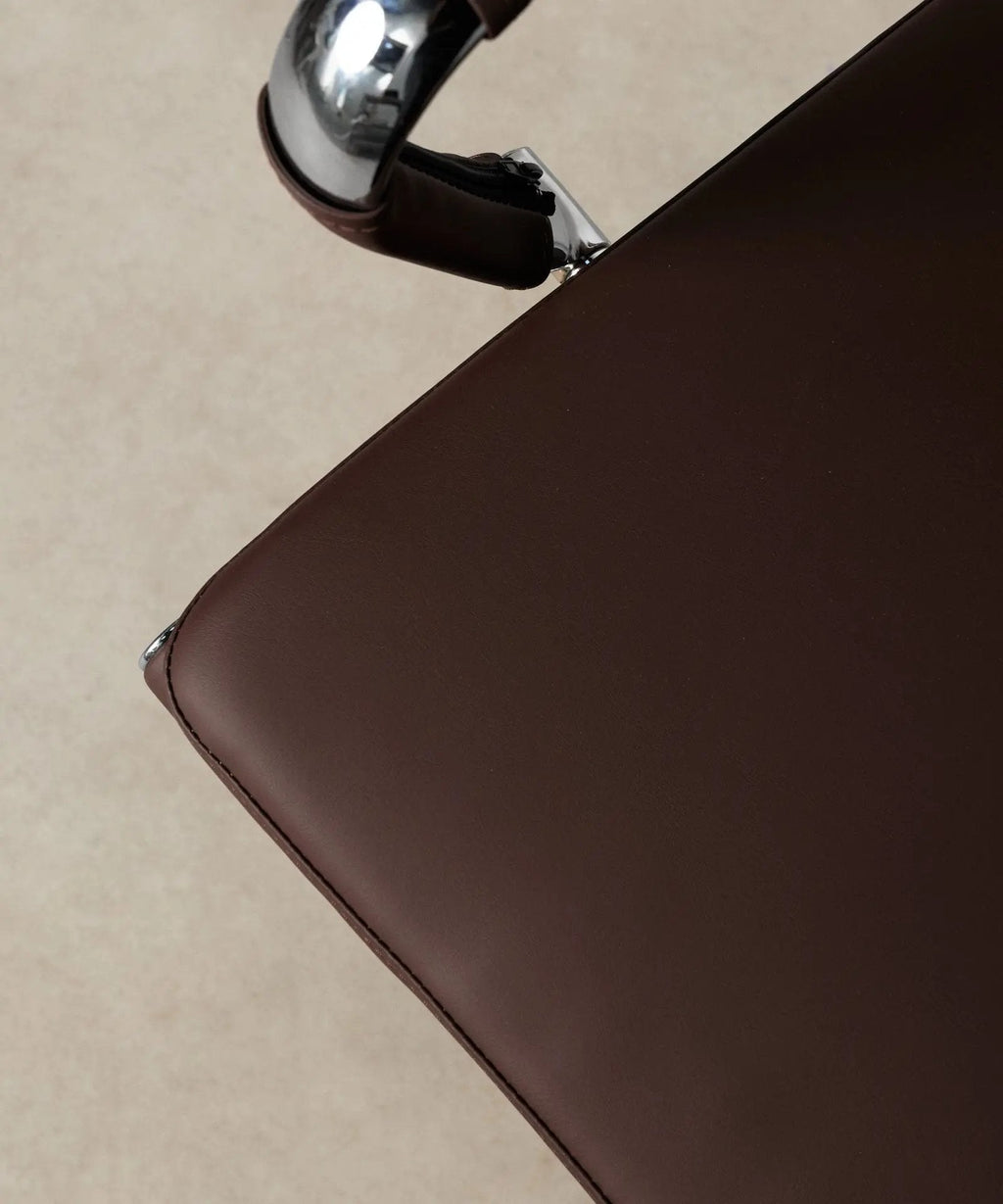 Chaise de bureau en similicuir Low Back Adalia - Color Edition