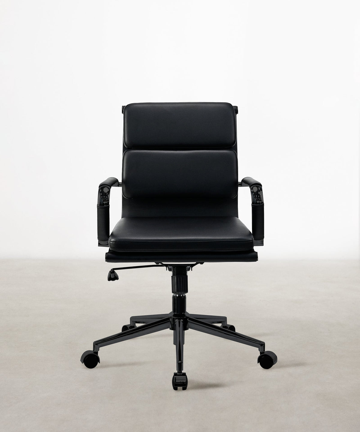 Chaise de bureau en similicuir Belmont Low Back - Black Edition