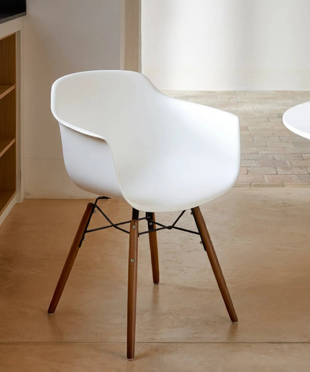 Chaise en Polypropylène et Bois avec Accoudoirs Elon Arms