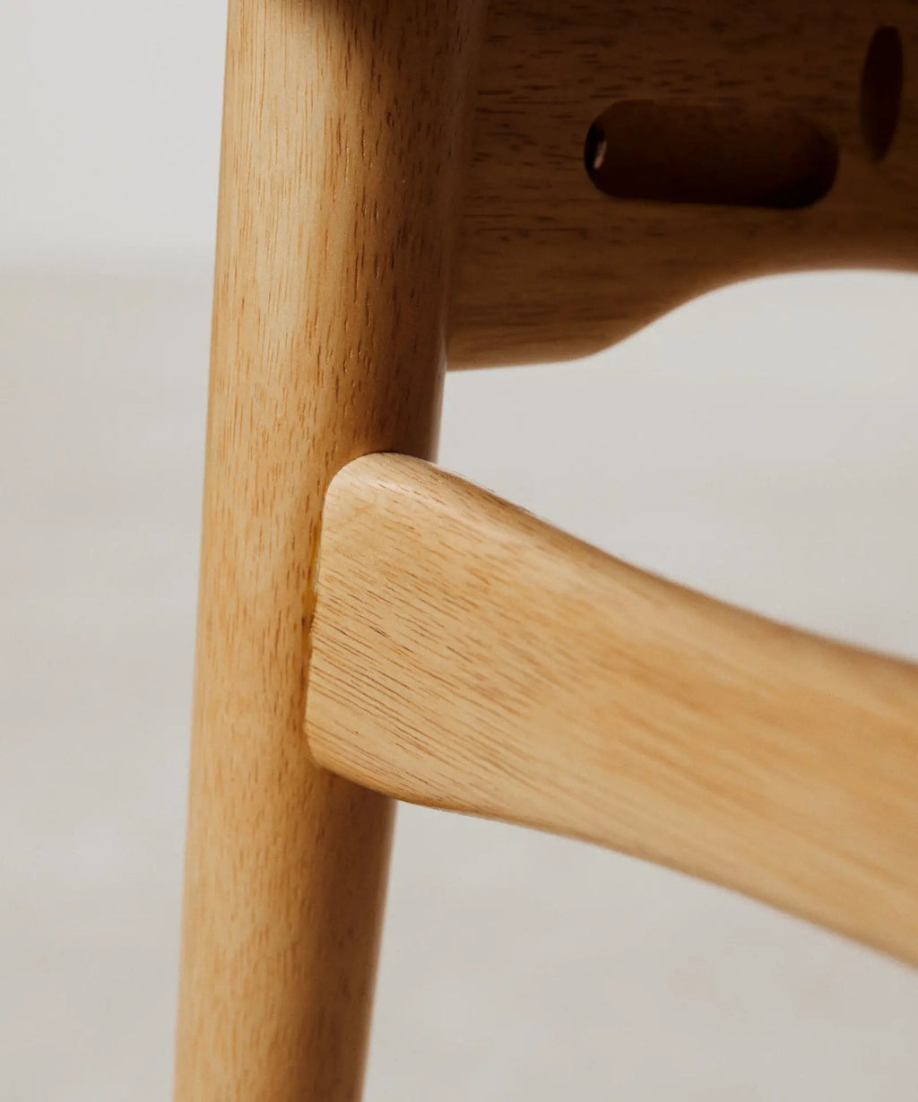 Chaise de salle à manger en bois rembourrée Kyoto