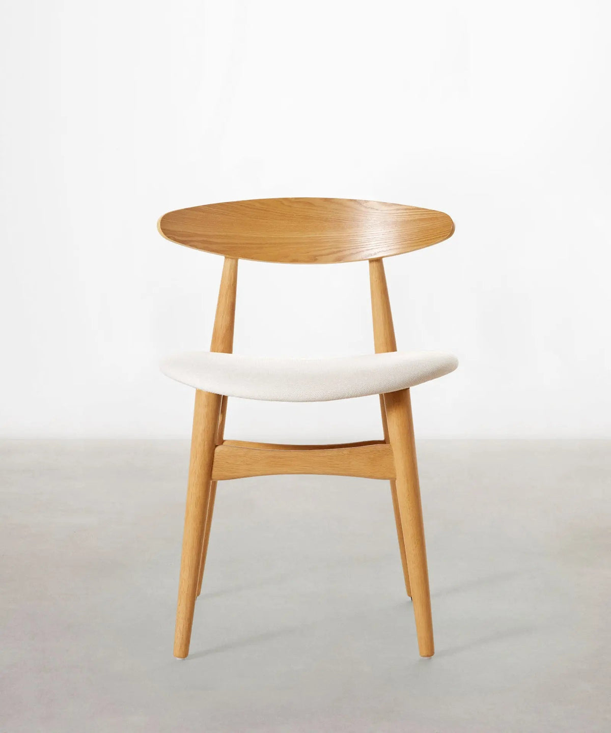 Chaise de salle à manger en bois rembourrée Kyoto