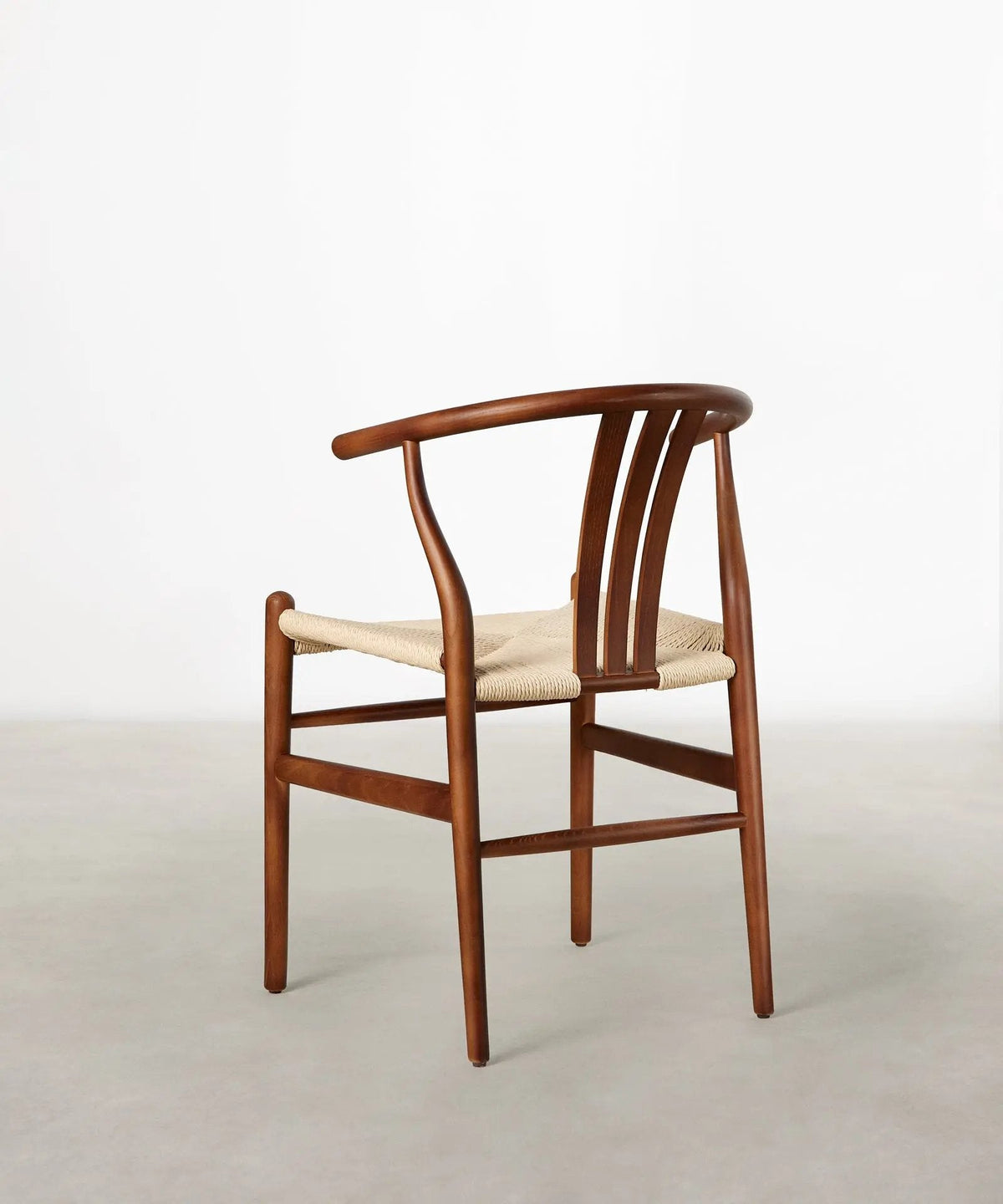 Chaise de salle à manger en bois et corde tressée Leena