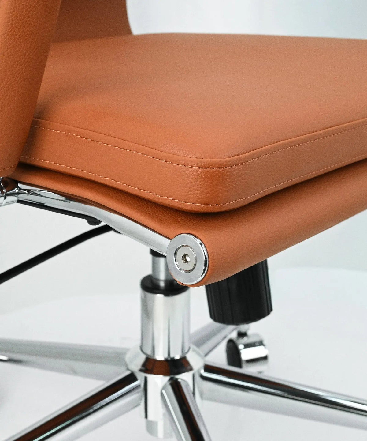 Chaise de bureau en similicuir Jackson Low Back