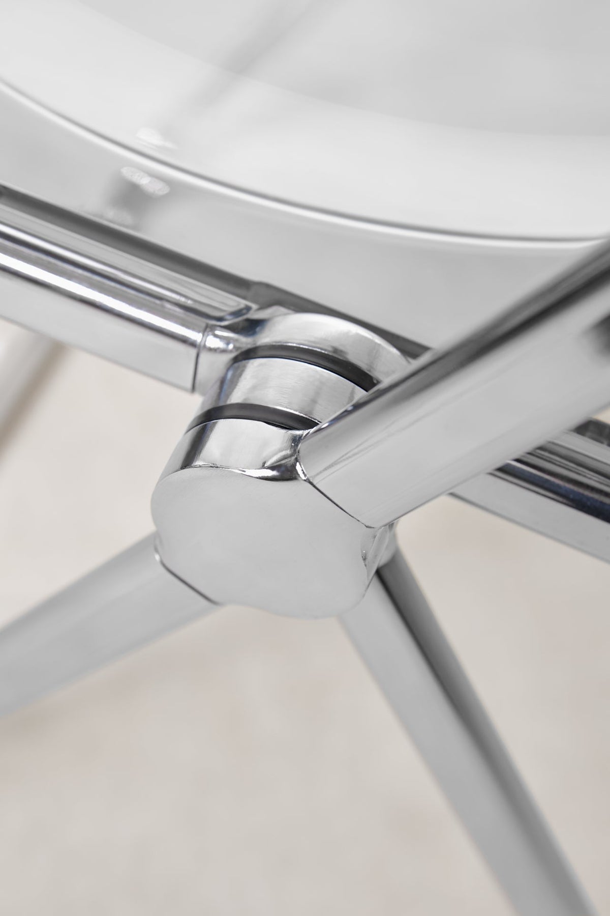 Chaise pliante en acier chromé Luma