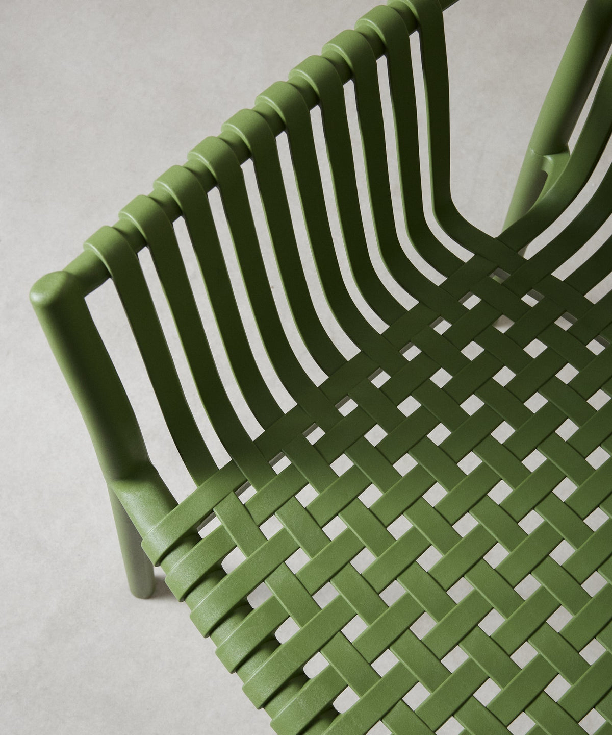 Chaise en polypropylène avec accoudoirs Salma