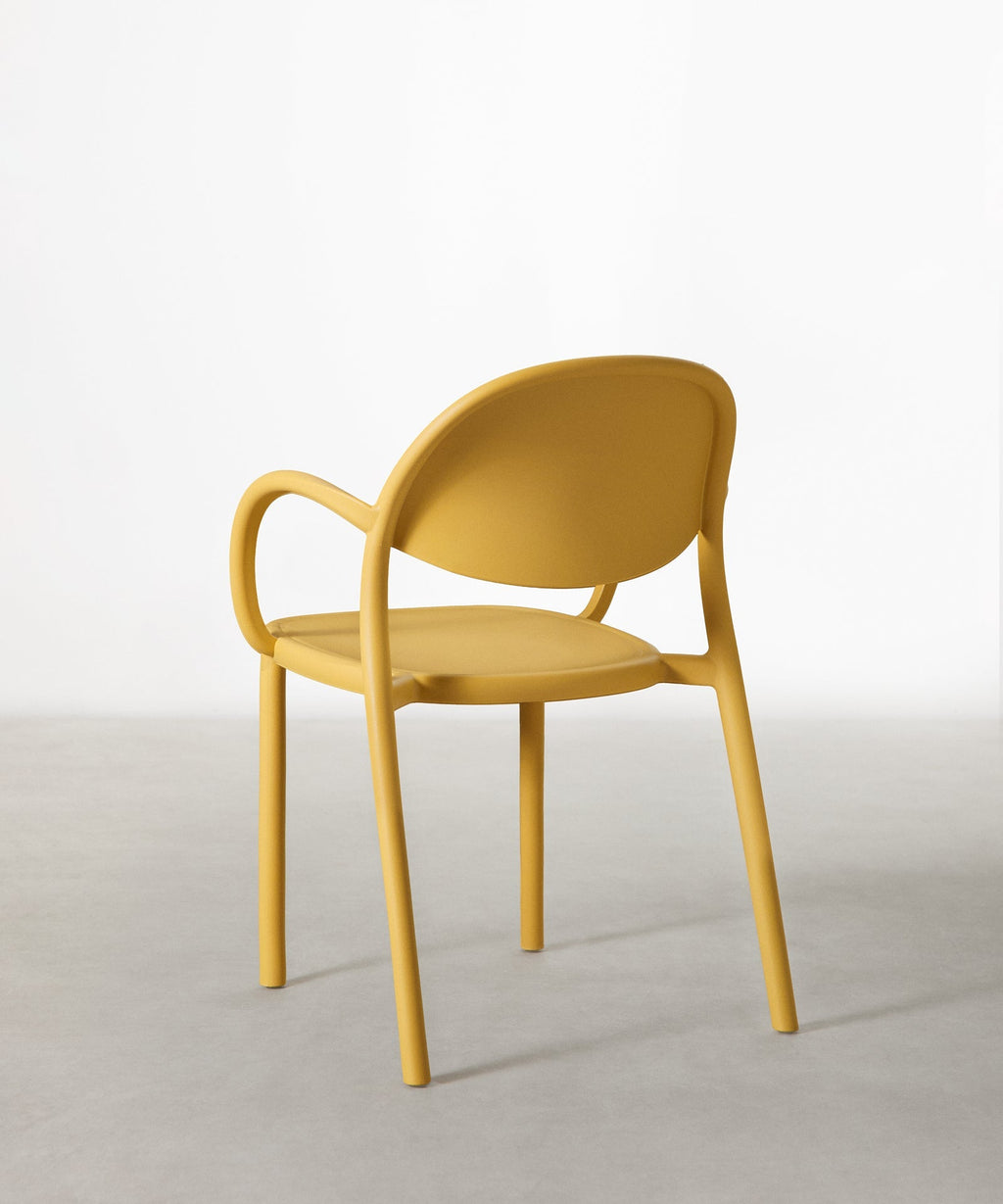 Chaise en Polypropylène avec Accoudoirs Cala