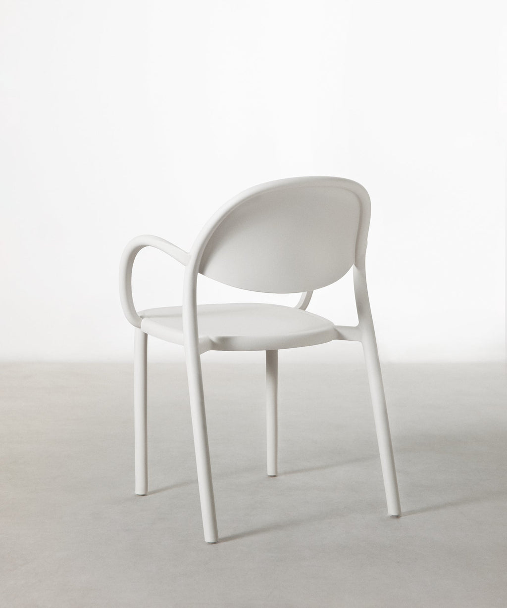 Chaise en Polypropylène avec Accoudoirs Cala