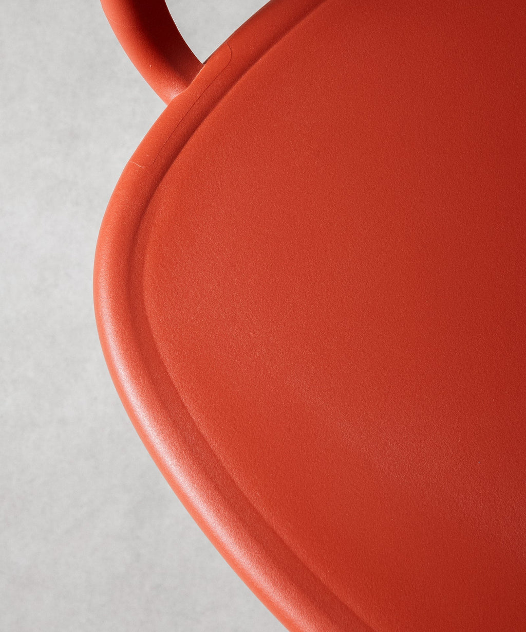 Chaise en Polypropylène avec Accoudoirs Cala