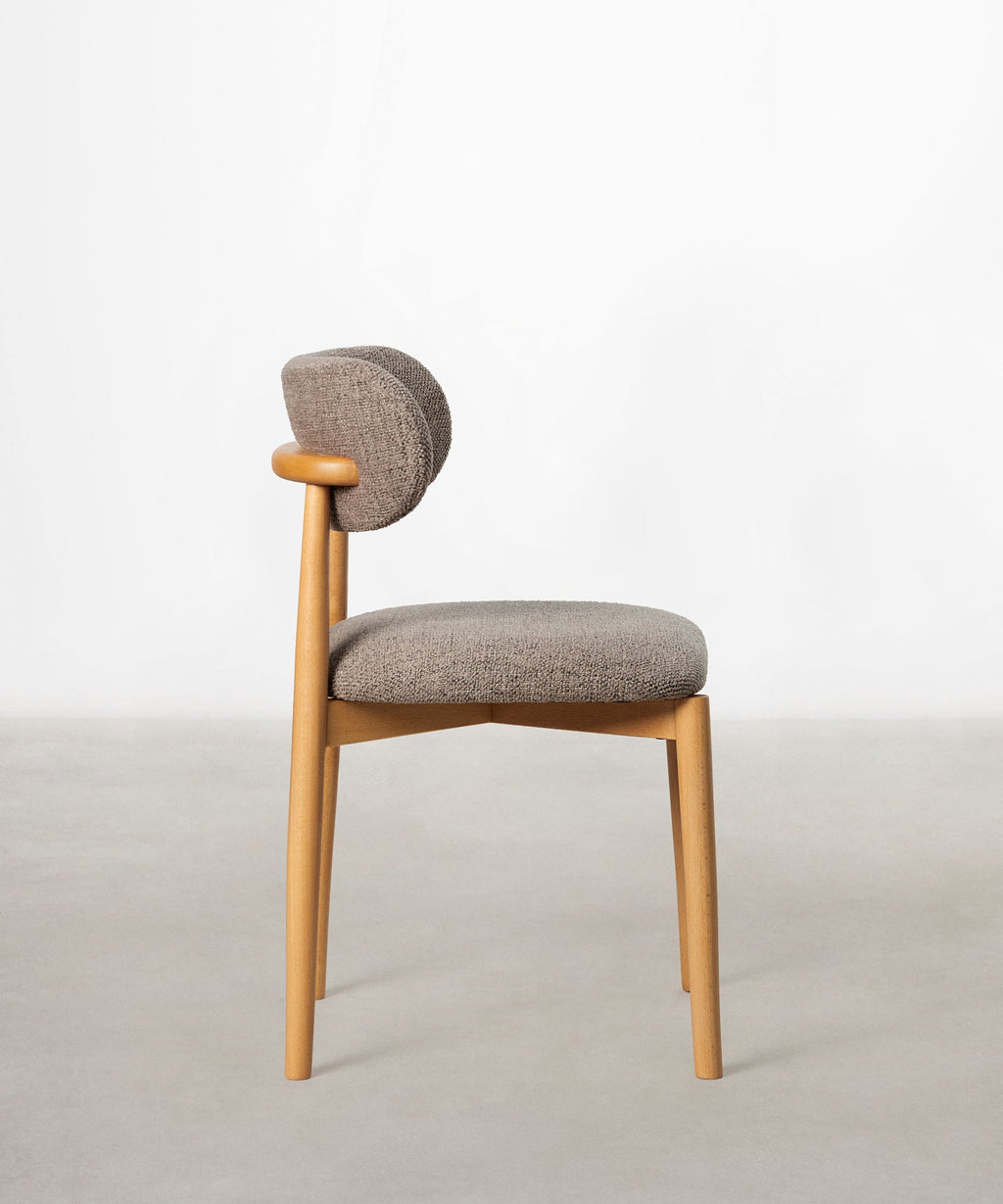 Chaise de salle à manger en bois et rembourrée Dean