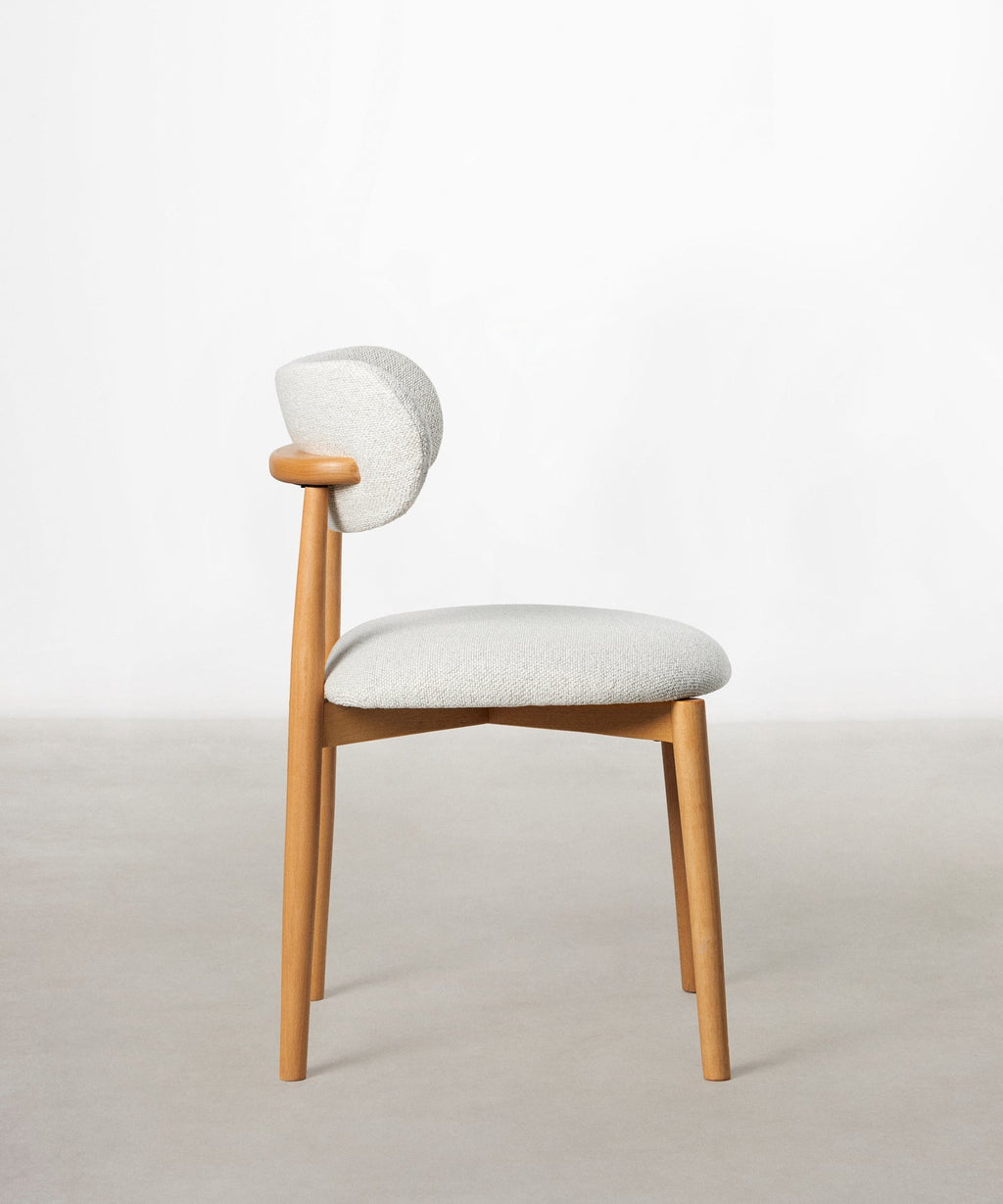 Chaise de salle à manger en bois et rembourrée Dean