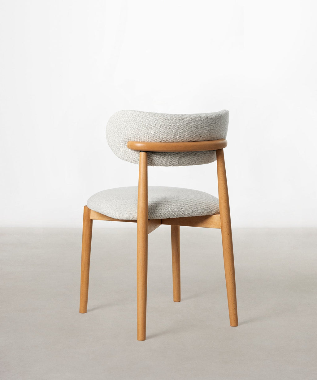 Chaise de salle à manger en bois et rembourrée Dean