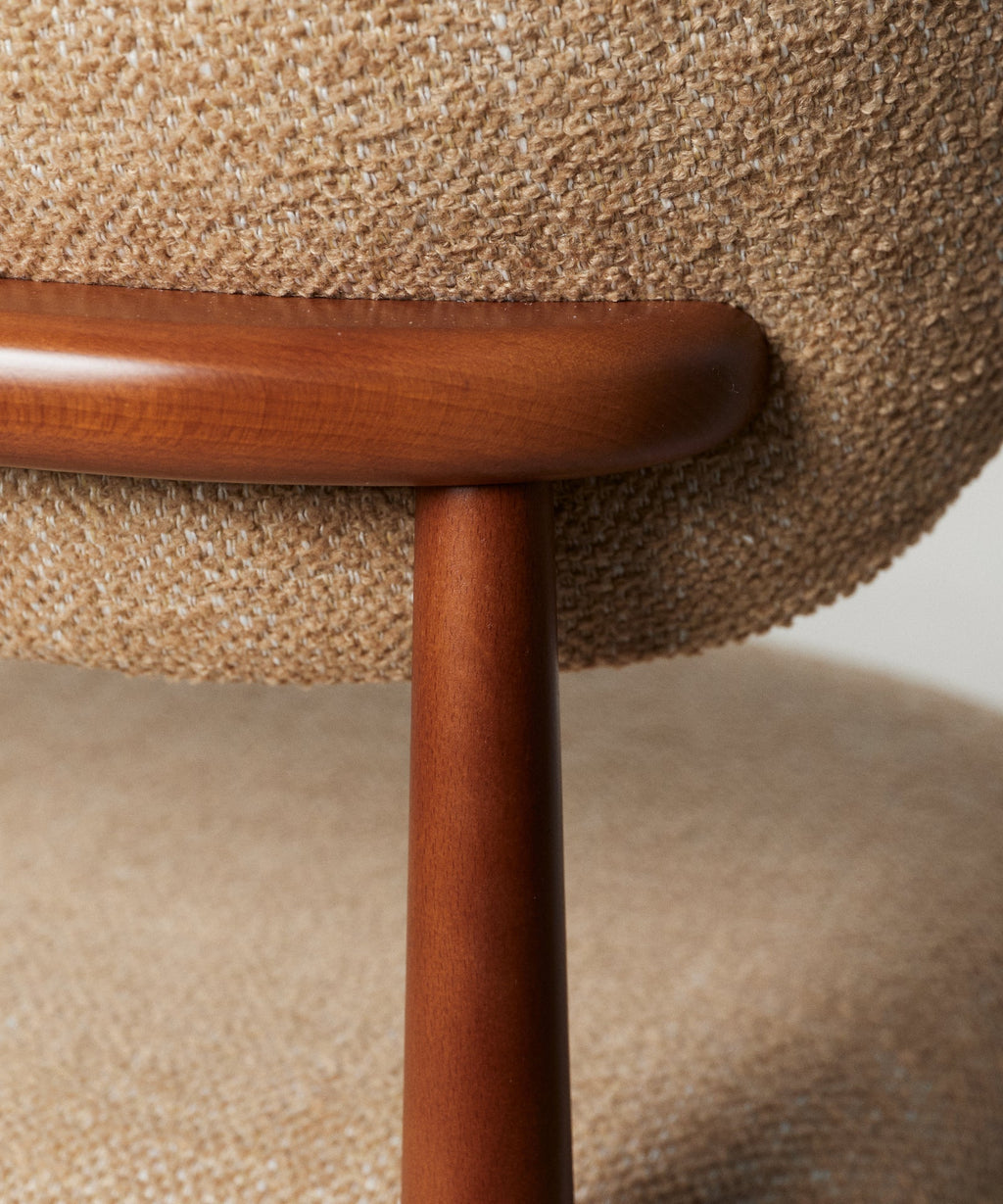 Chaise de salle à manger en bois et rembourrée Dean