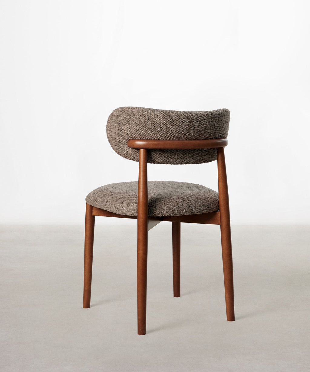 Chaise de salle à manger en bois et rembourrée Dean