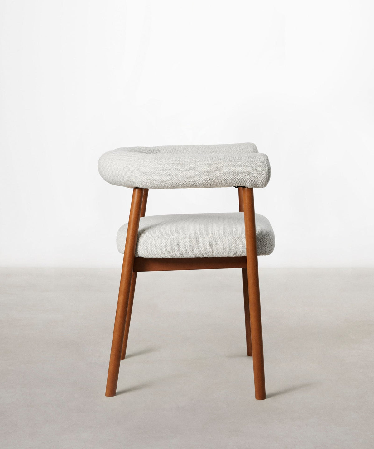 Chaise de salle à manger en bois et rembourrée Sparks