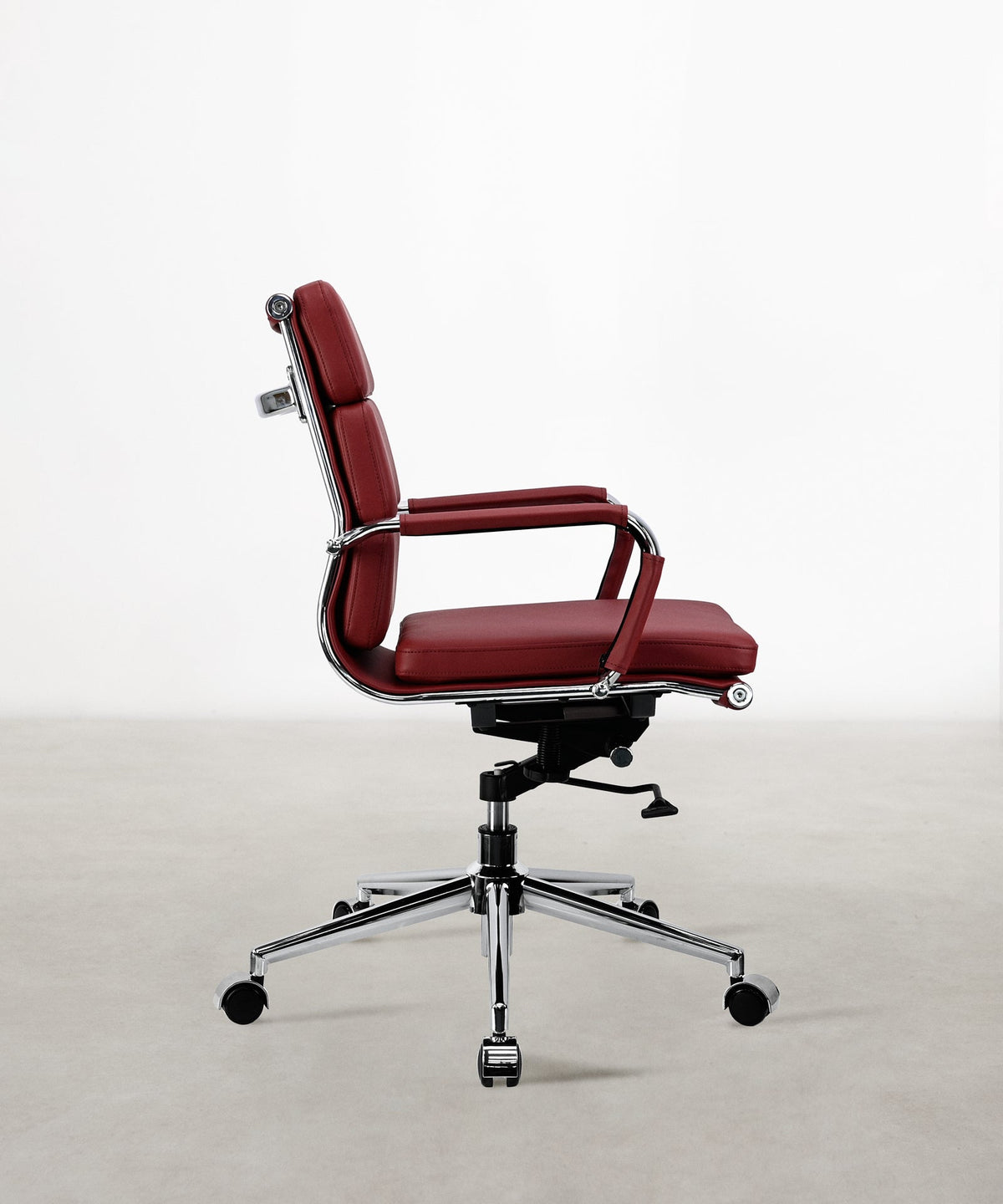 Chaise de bureau en similicuir Low Back Adalia - Color Edition