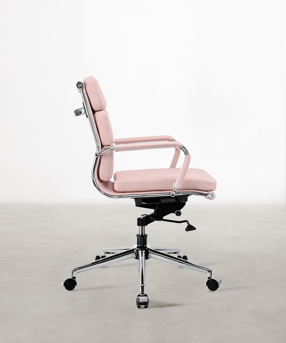 Chaise de bureau en similicuir Low Back Adalia - Color Edition